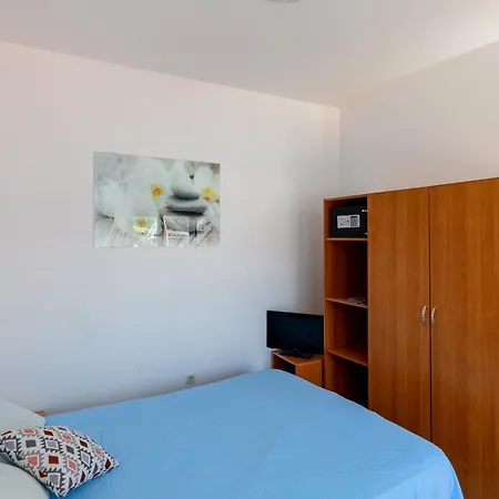 Appartamento Valjalo *