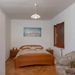 Appartement Valjalo *