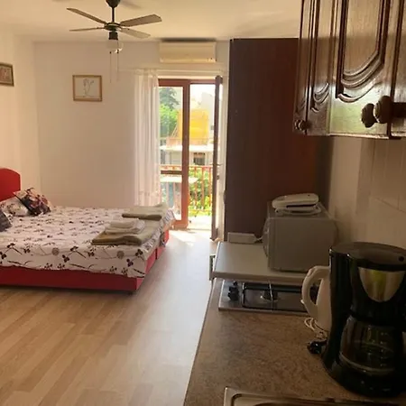Valjalo Apartment *