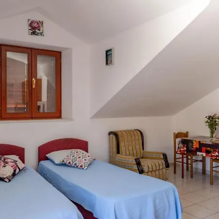 Apartment Valjalo