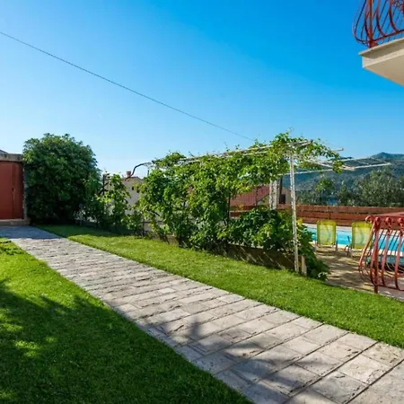 Valjalo Apartman *