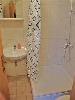 Valjalo * Ντουμπρόβνικ